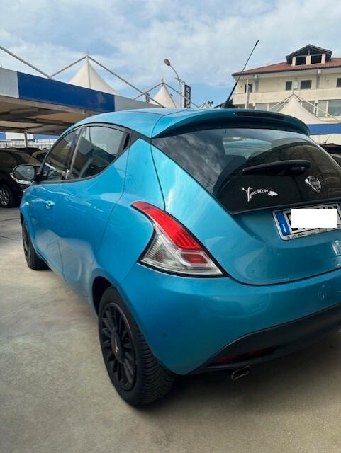 LANCIA YPSILON 1,3 MJ 95CV