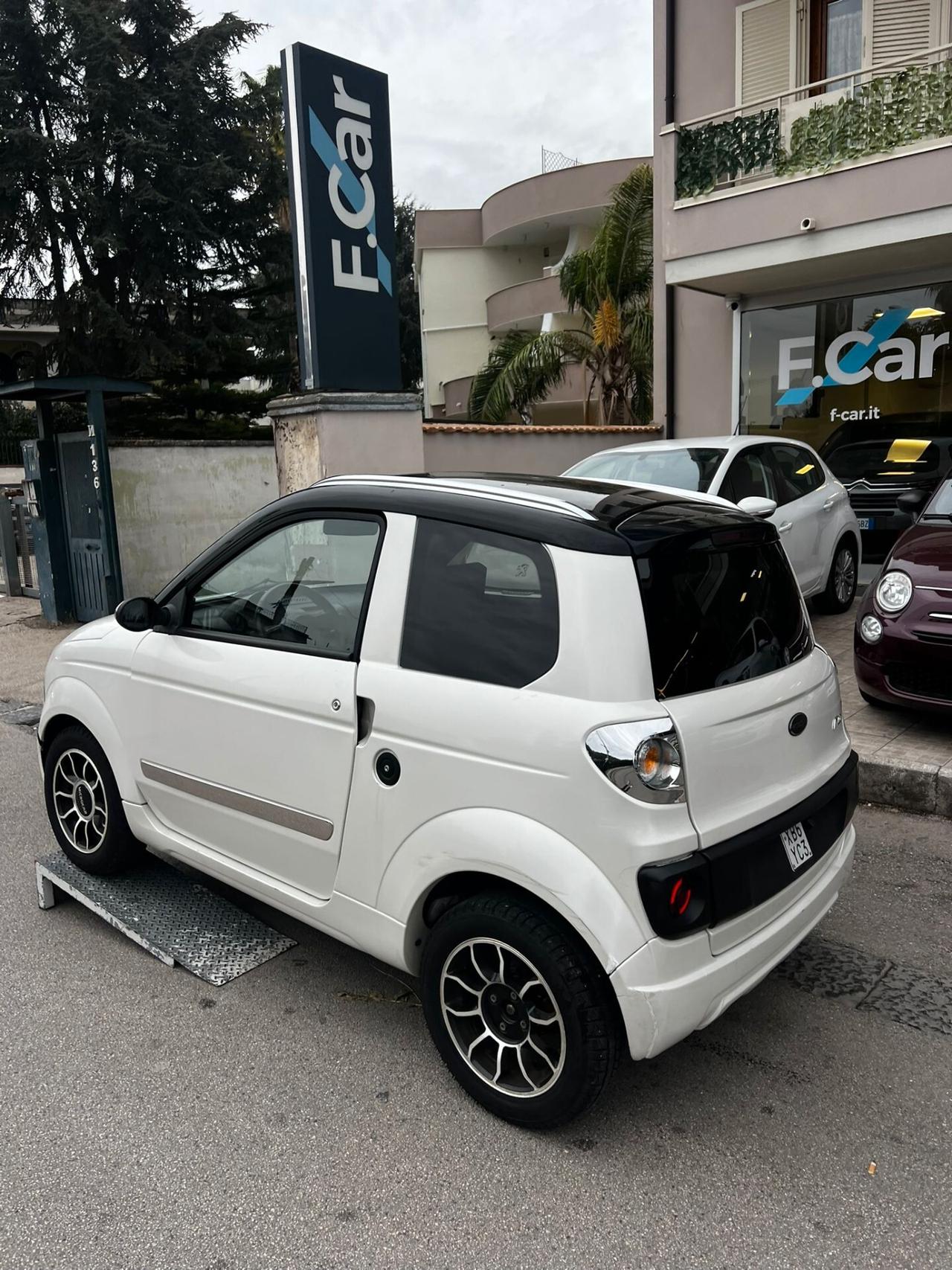 Microcar M.Go MGO 3 Progress Dynamic + Plus