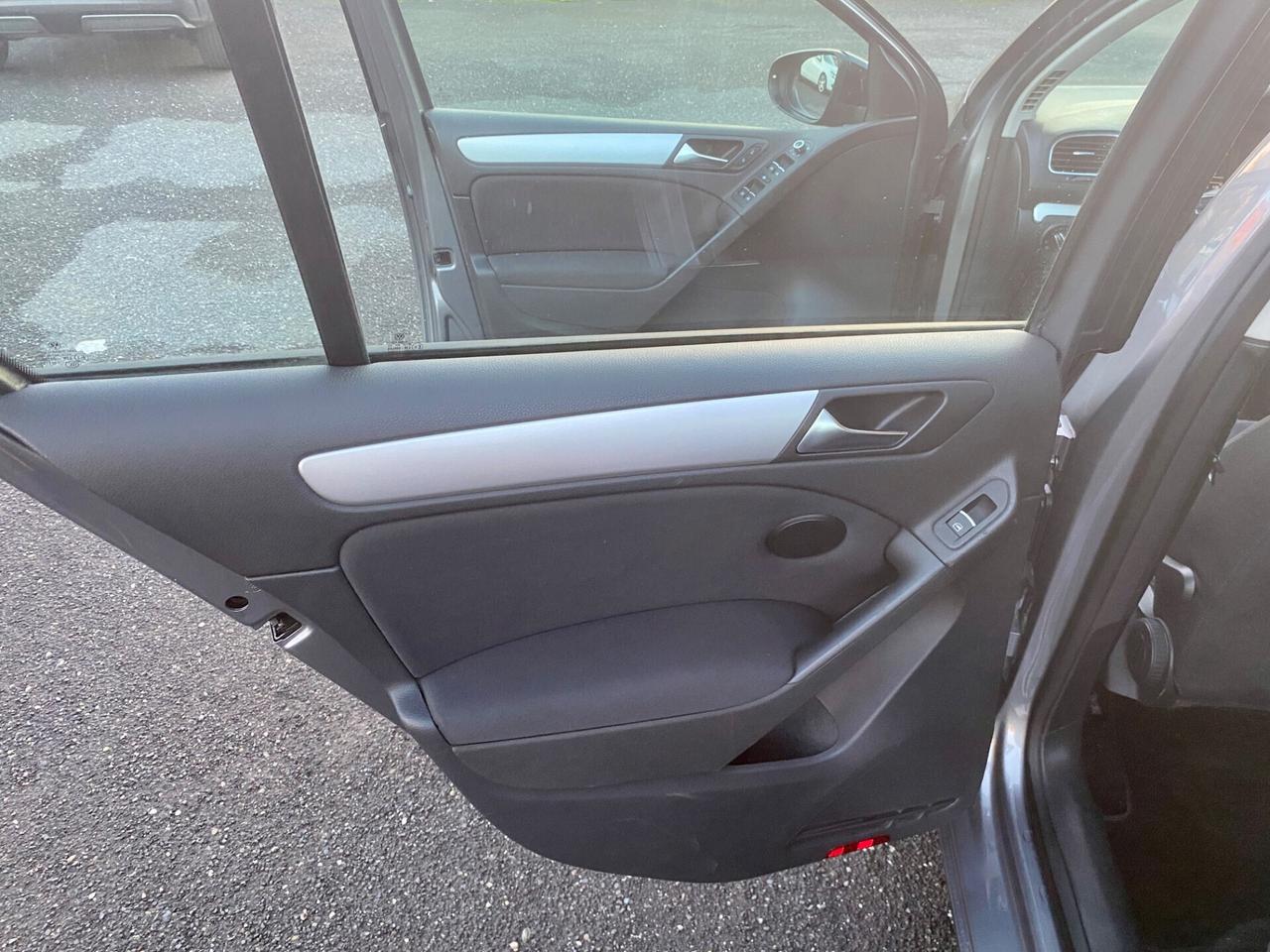 Volkswagen Golf 1.6 TDI 105cv 5p. Highline