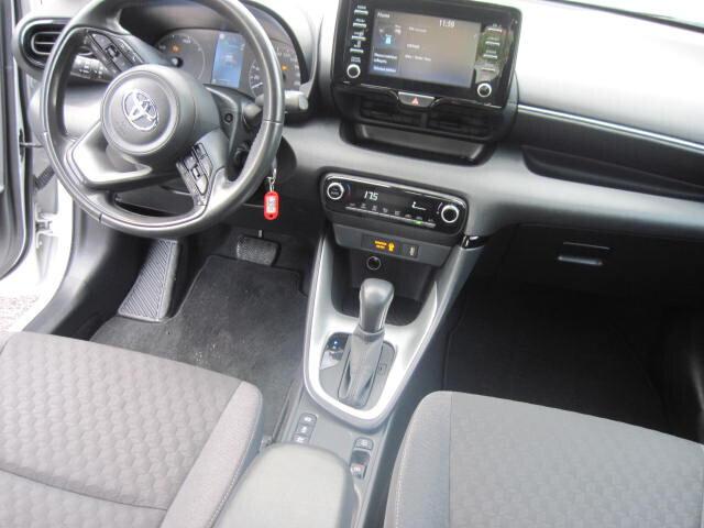 Toyota Yaris 1.5 Hybrid SOLO KM 20000 FATTURABILE FINANZIABILE