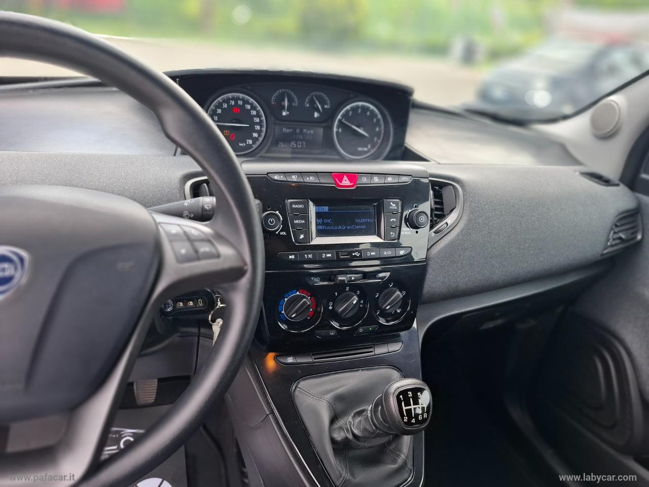 LANCIA Ypsilon 1.0 FireFly 5p.S&S Hybrid Silver