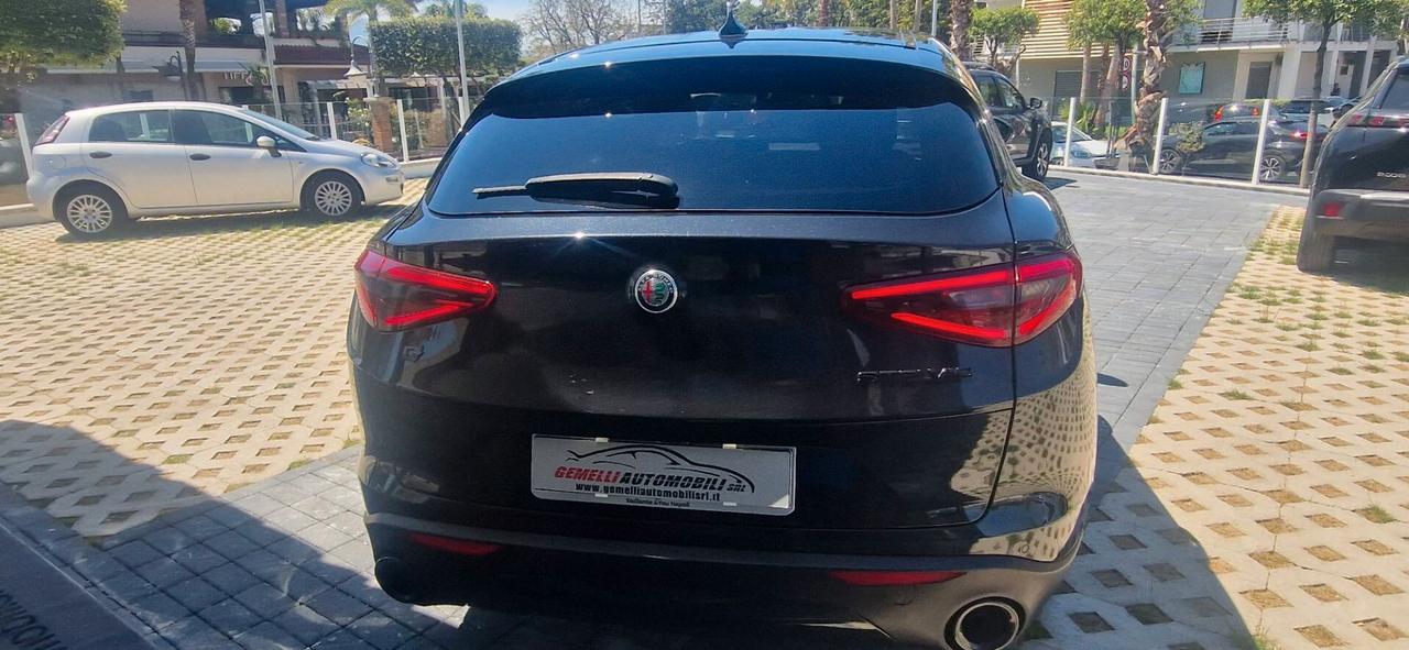 Alfa Romeo Stelvio 2.2 210 CV AT8 Q4 Executive 11/2019 ITALIANA
