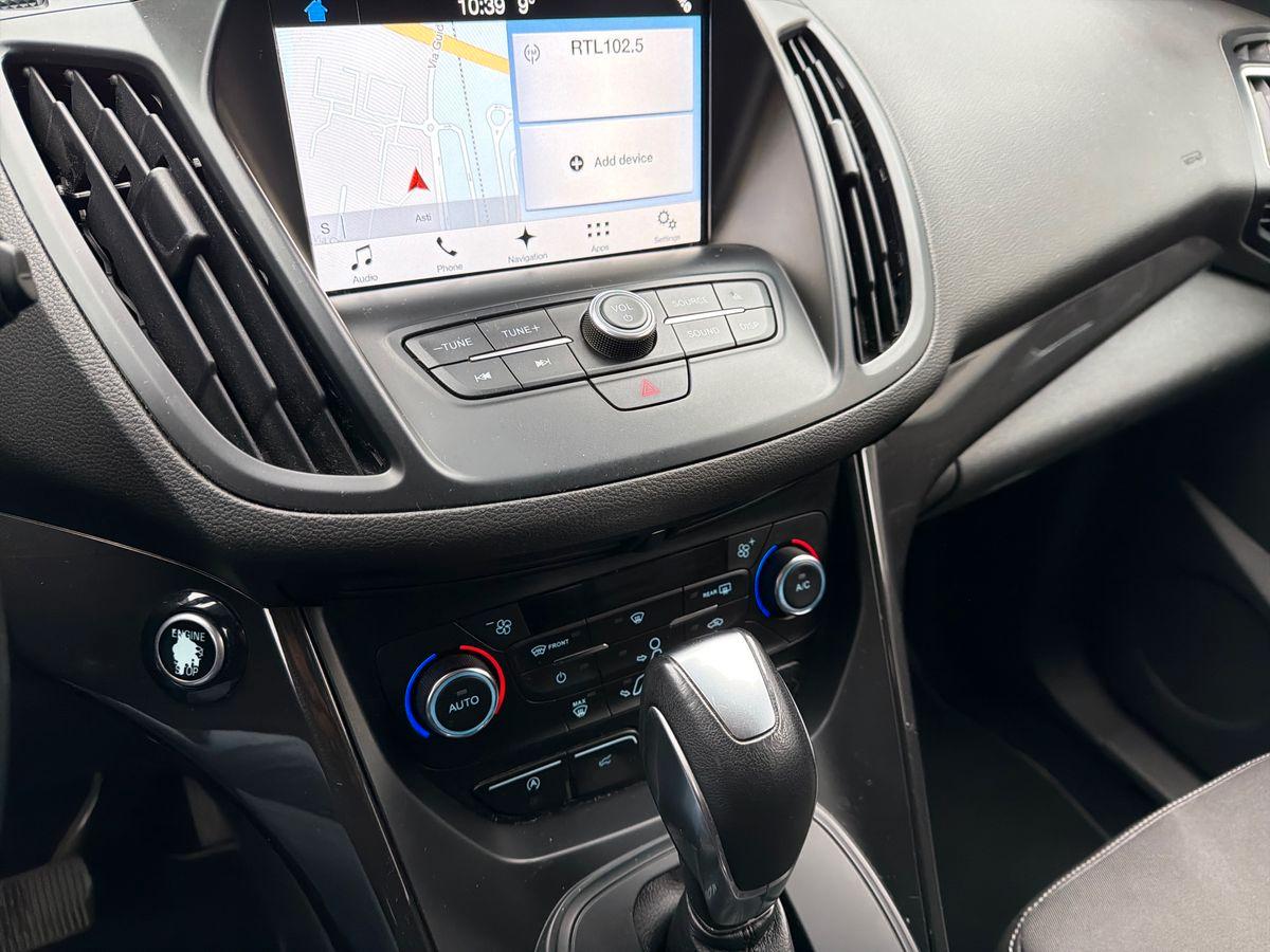 FORD Kuga 1.5 tdci Titanium s&s 2wd 120cv powershift