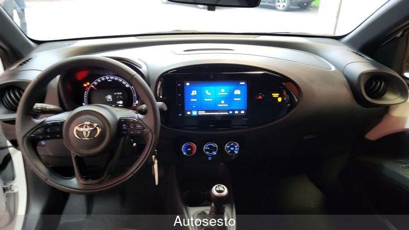 Toyota Aygo X Aygo X 1.0 VVT-i 72 CV 5 porte Active