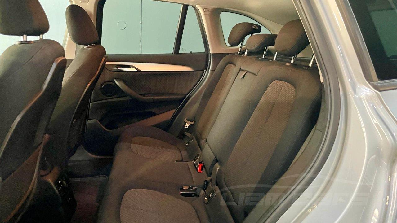 BMW X1 sdrive18d Business Advantage
