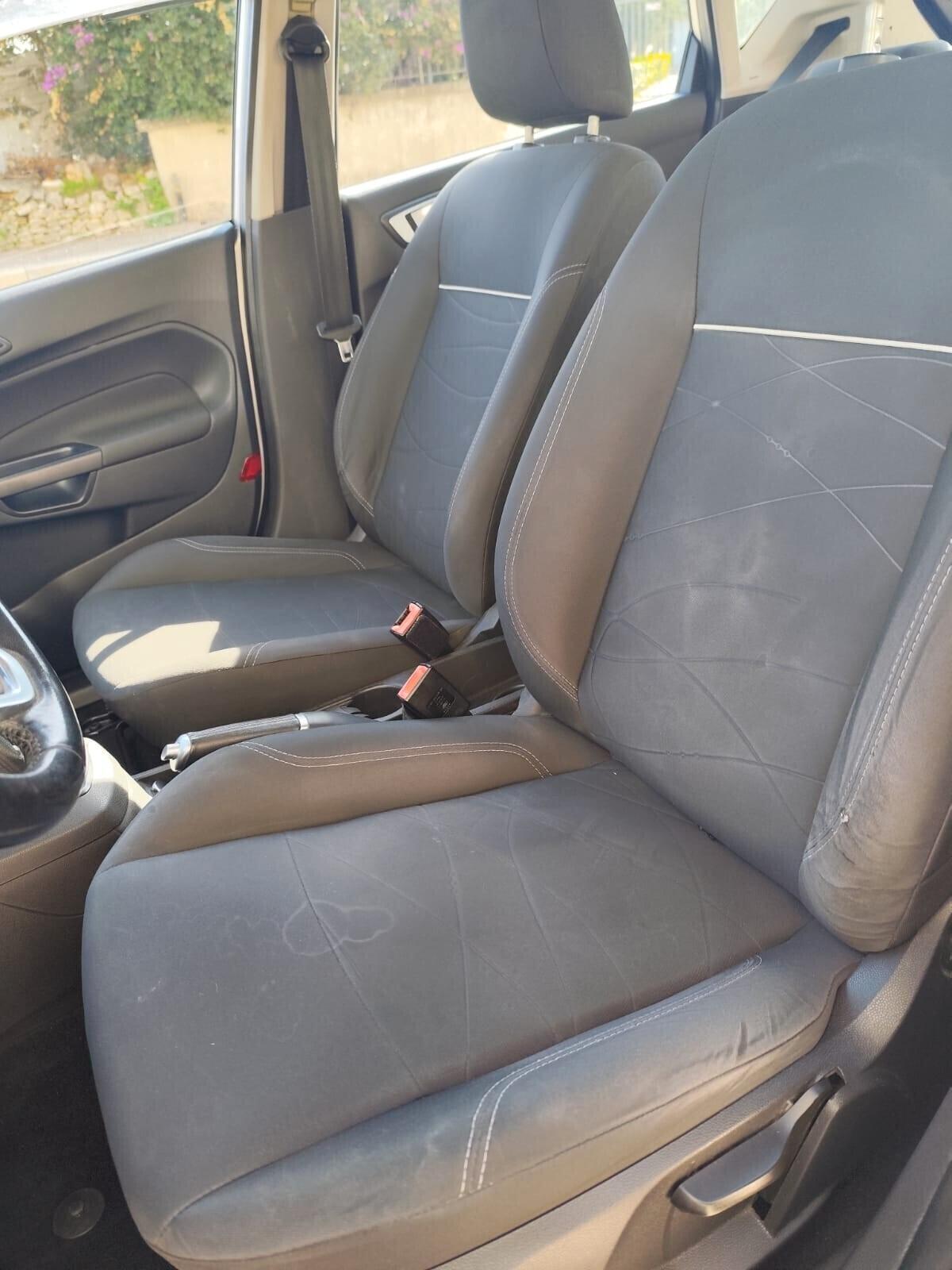 Ford Fiesta 1.5 TDCi Diesel 75CV