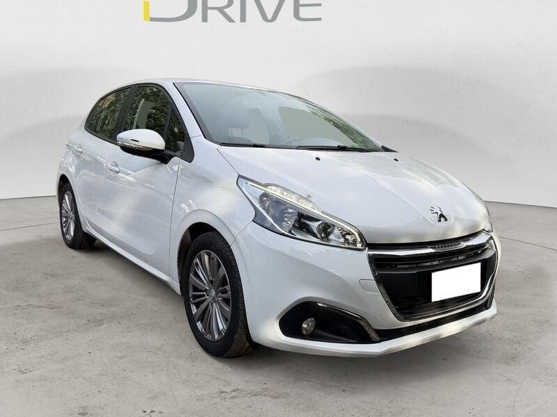 Peugeot 208 208 5p 1.2 puretech Allure s&s 82cv neopatentati