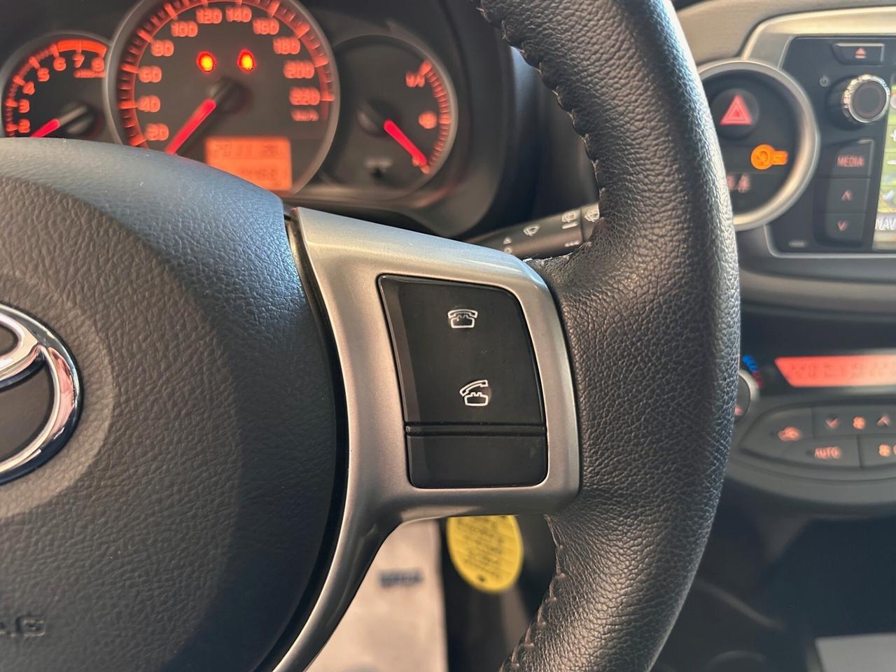 TOYOTA YARIS 1.0 BENZINA 5 PORTE