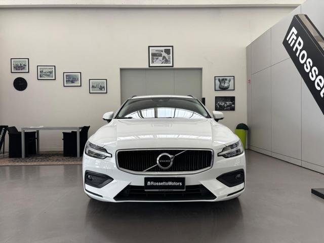 VOLVO V60 B3 Geartronic Momentum Business Pro