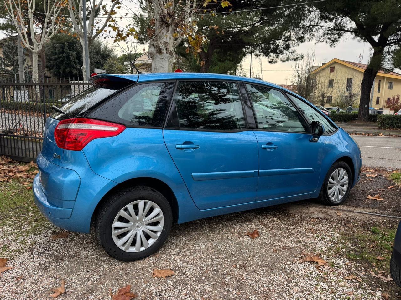 Citroen C4 Picasso 1.8 Elegance