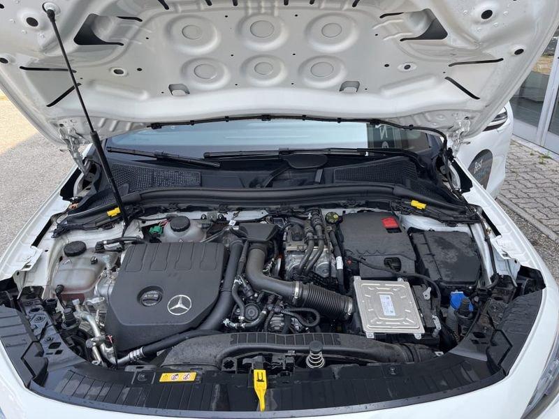 Mercedes-Benz GLA 250e EQ-Power Automatic Progressive