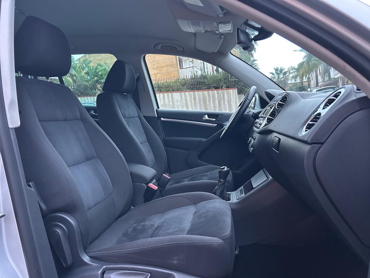 Volkswagen Tiguan 2.0 TDI Bluemotion usato in garanzia !!!