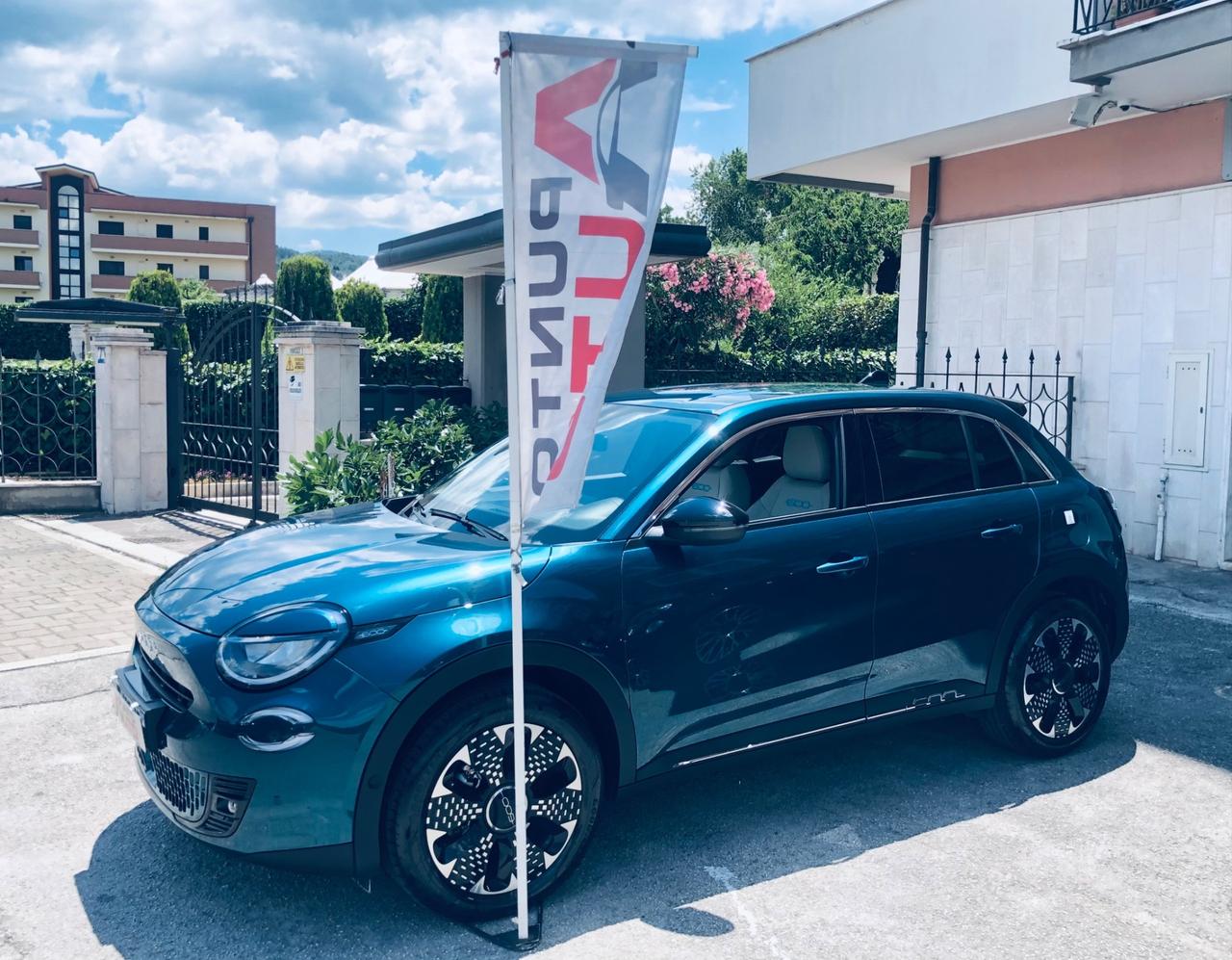 Fiat 600 Hybrid 110 CV DCT MHEV Business