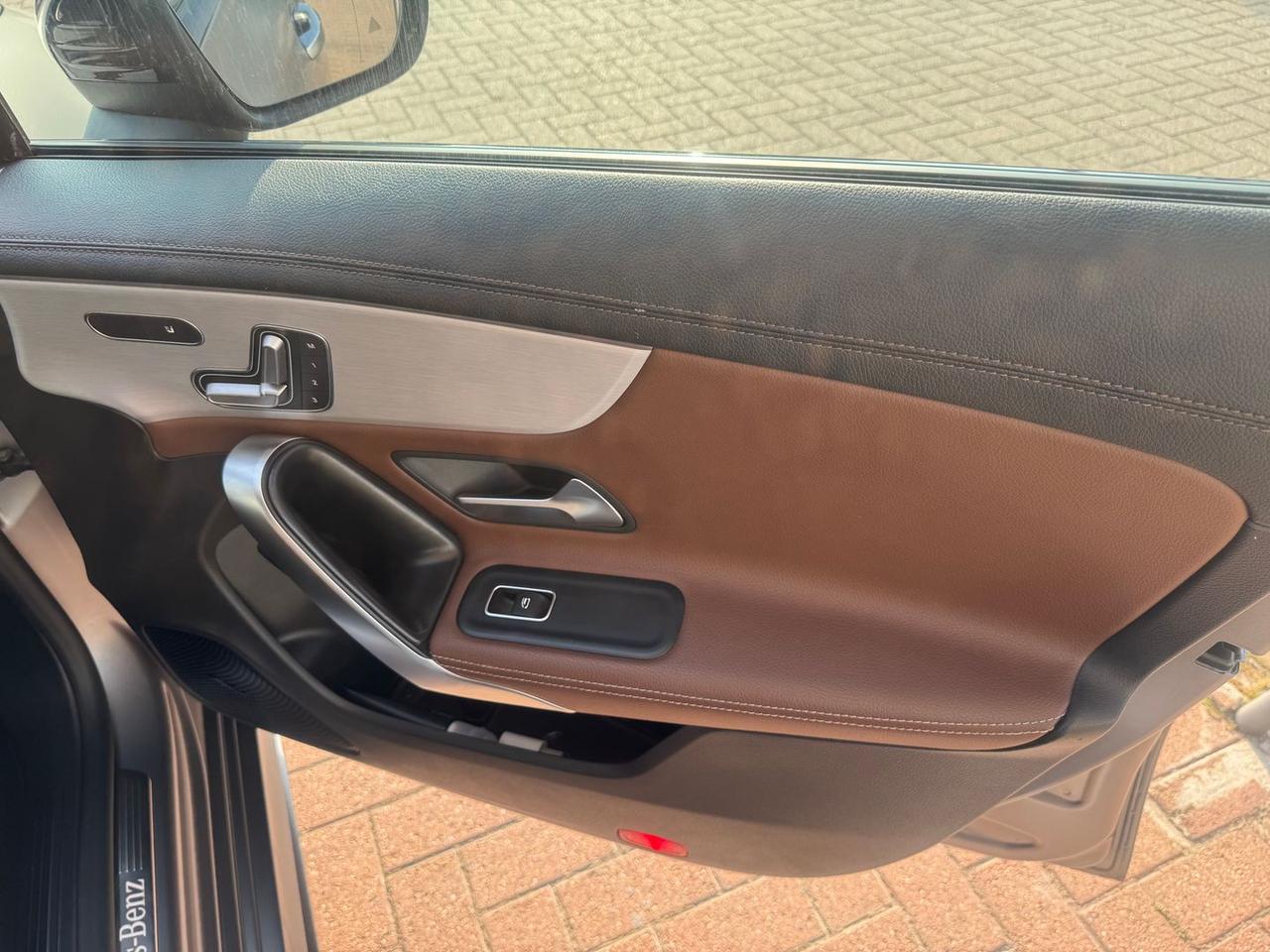 Mercedes-Benz CLA 220 COUPè SPORT TETTUCCIO #50615
