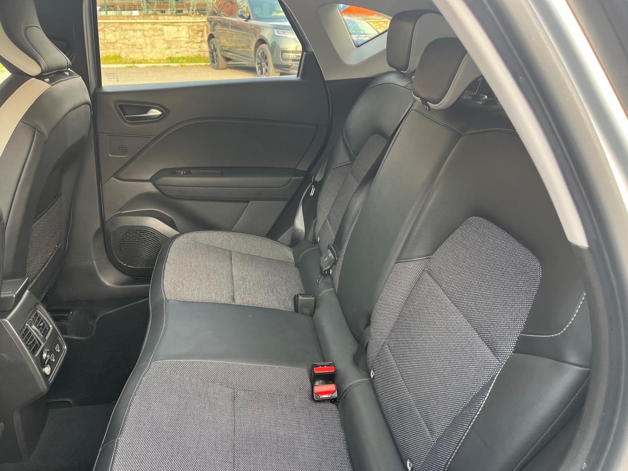 RENAULT CAPTUR - FULL HYBRID