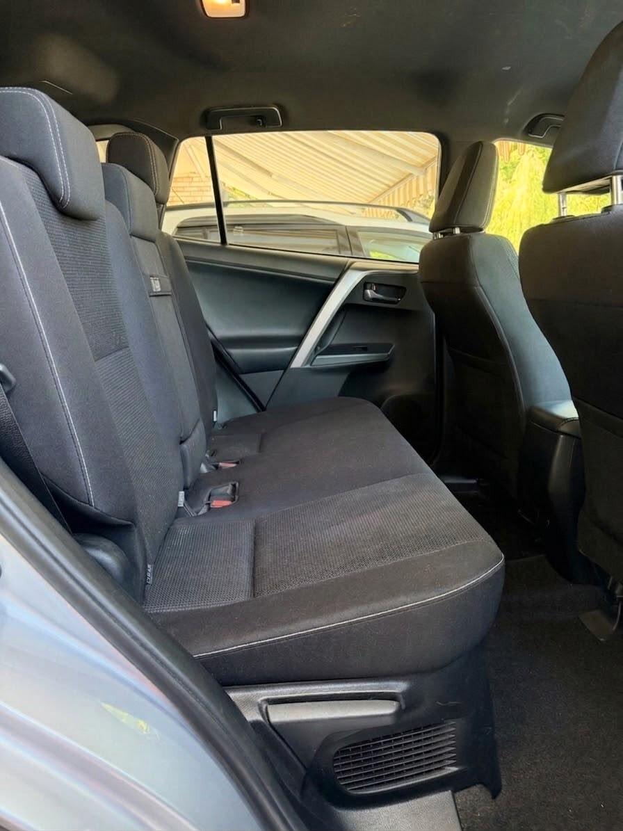 Toyota RAV 4 RAV4 2.5 Hybrid 2WD Lounge