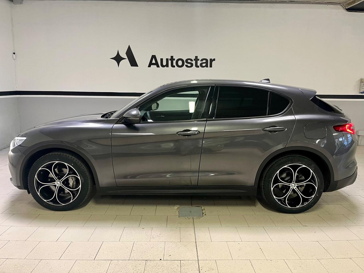 Alfa Romeo Stelvio 2.2 Turbodiesel 190 CV AT8 Q4 Business