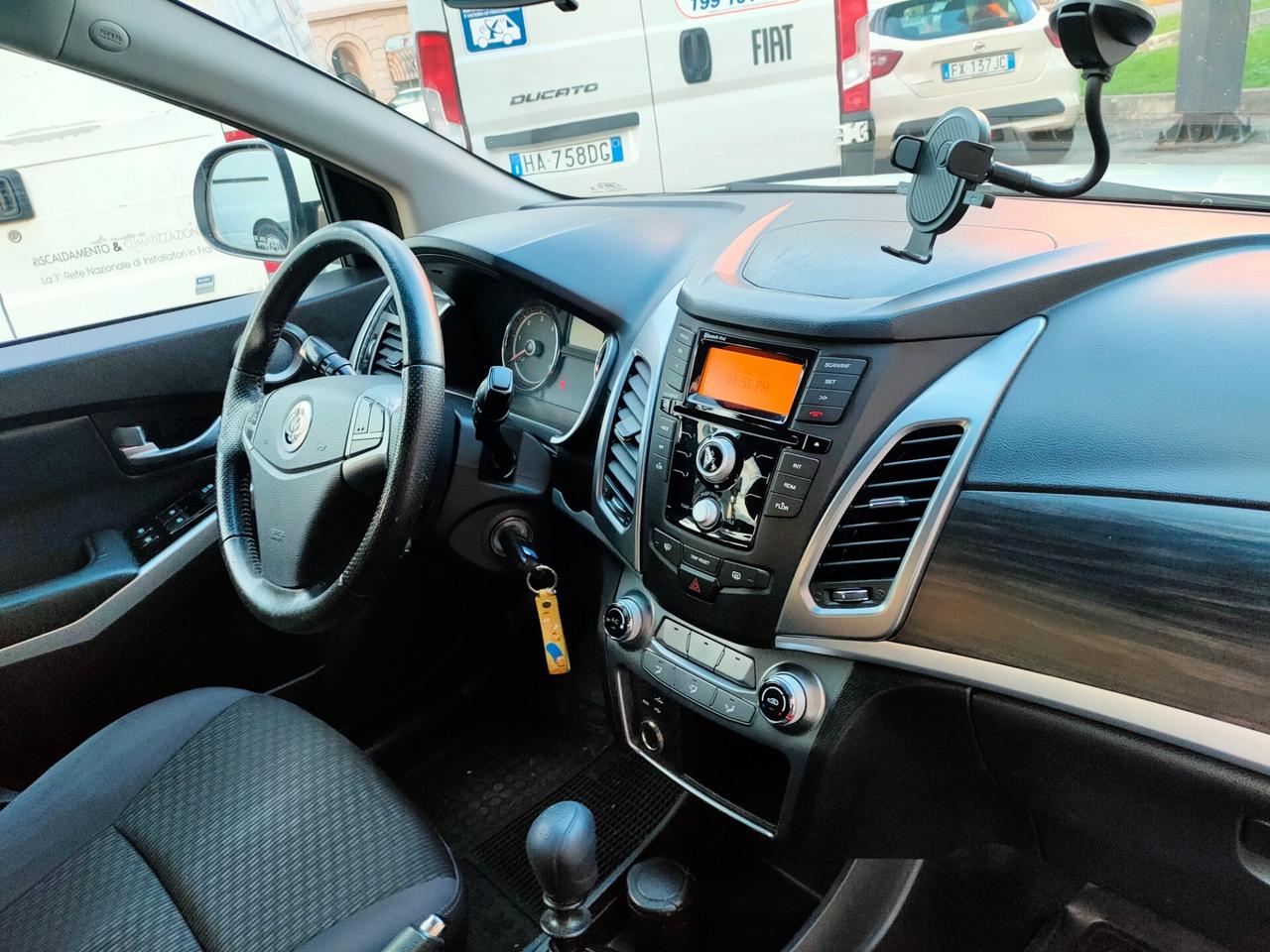 Ssangyong Korando 2.0 e-XDi 149 CV 2WD MT Plus