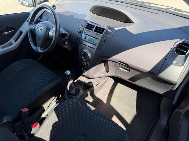 TOYOTA Yaris 1.3 5 porte Sol