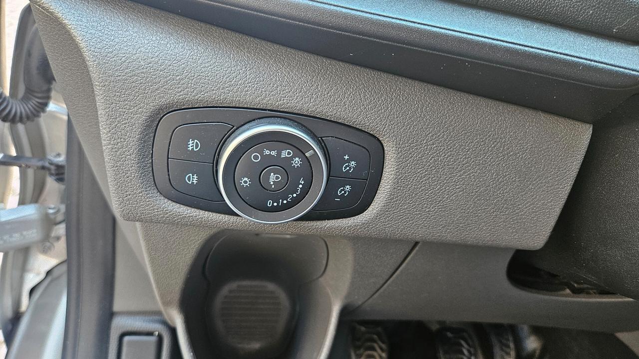 Ford Transit Custom 320 2.0 TDCI 130 CV 8 POSTI - DOPPIO CLIMA-GANCIO