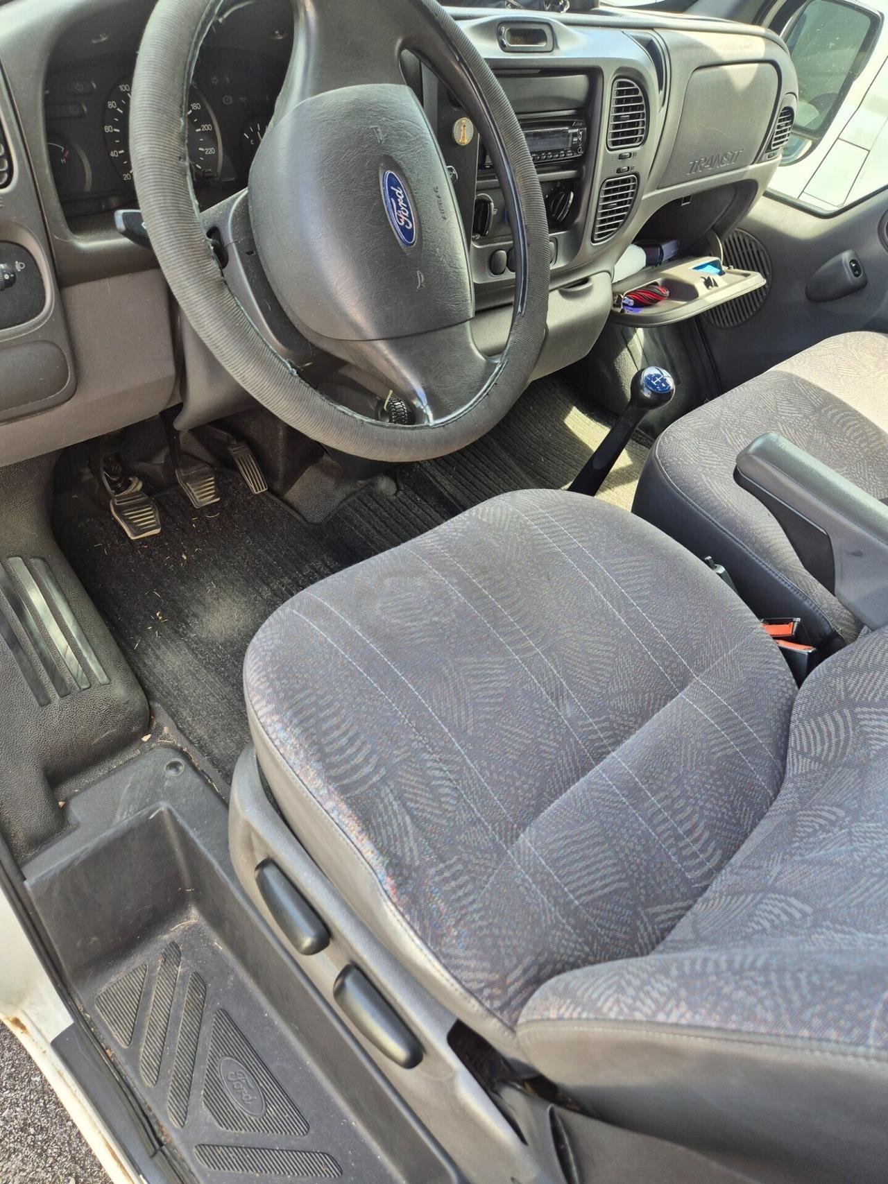 Ford Transit 2.0 TDI POMPA DIESEL GUASTA