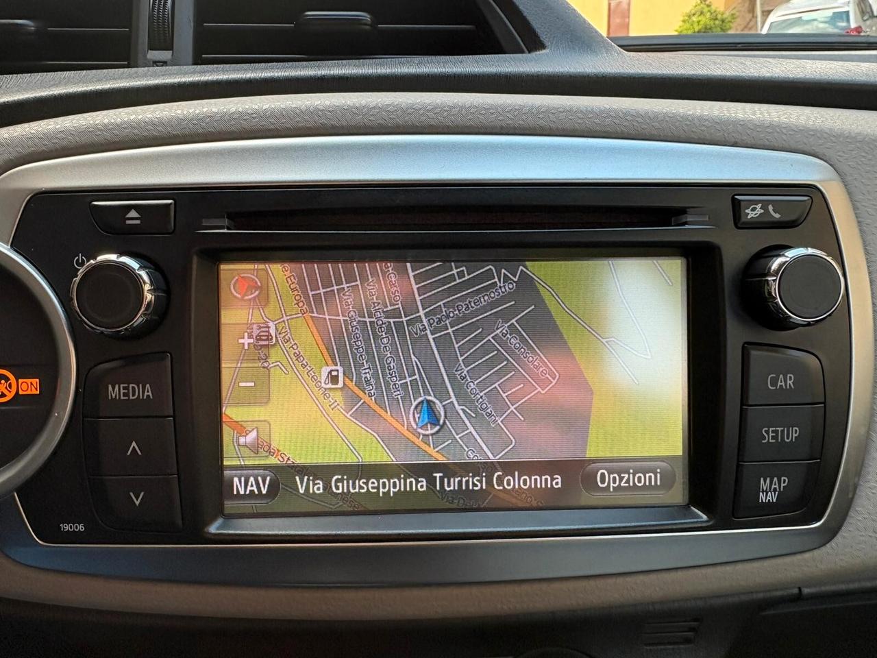 Toyota Yaris 1.3 5 porte Lounge