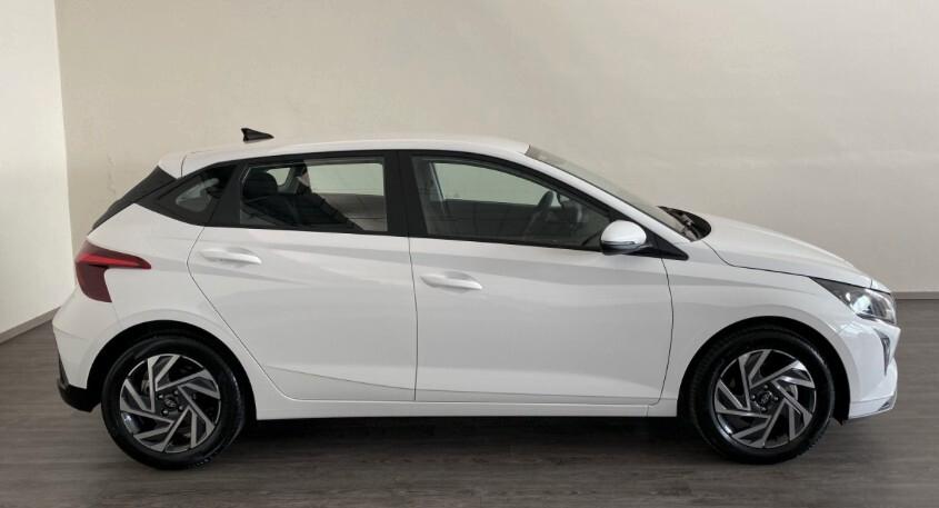 Hyundai i20 1.2 MPI MT GPL Connectline