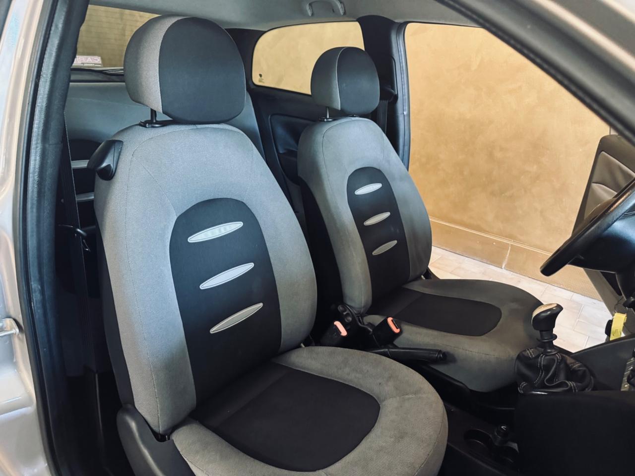 Lancia Ypsilon 1.2 Argento