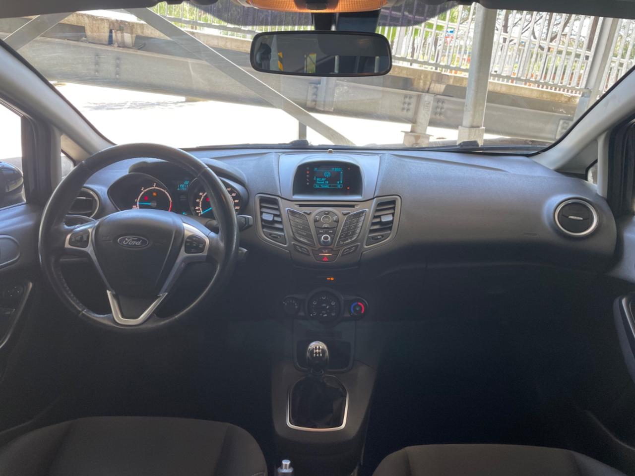 Ford Fiesta 1.5 TDCi 75CV 5 porte Titanium