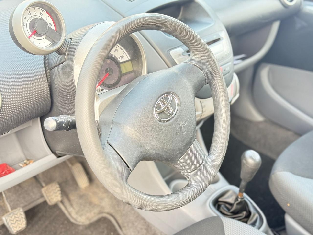 Toyota Aygo 1.0 12V VVT-i 5 porte