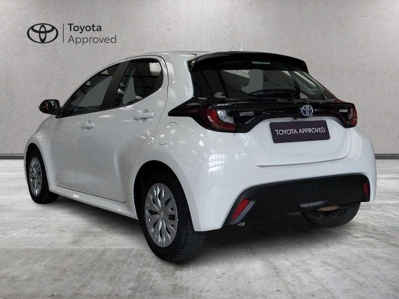 Toyota Yaris Hybrid Active MY22
