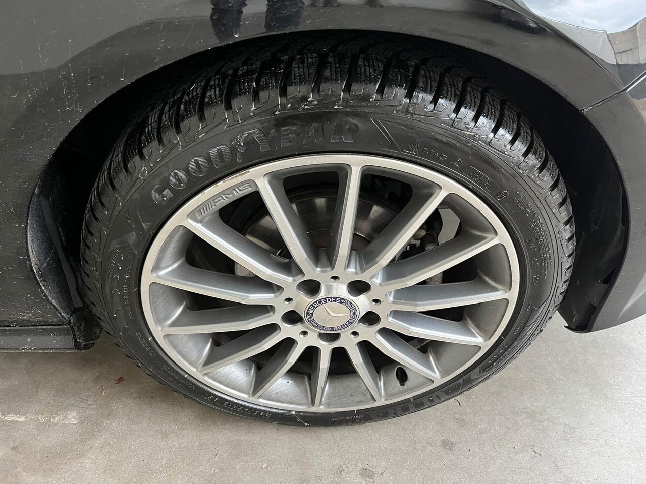 Mercedes-benz A 180 CDI Premium 109CV OK NEOPATENTATI