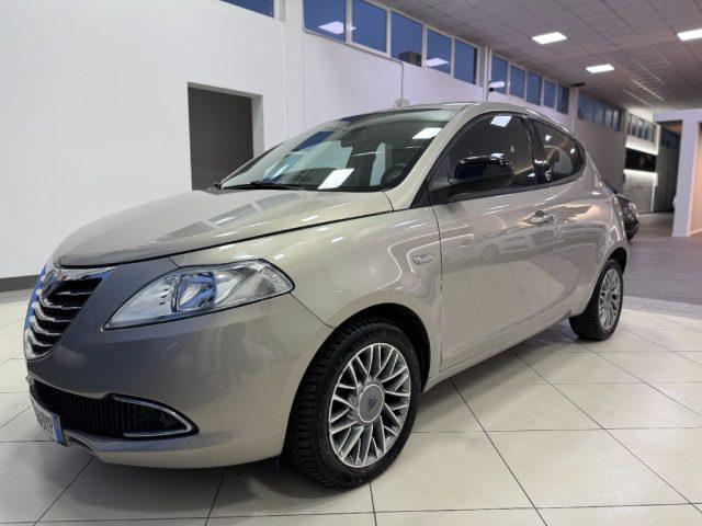 LANCIA Ypsilon 1.2 69 CV 5 porte GPL Ecochic Gold