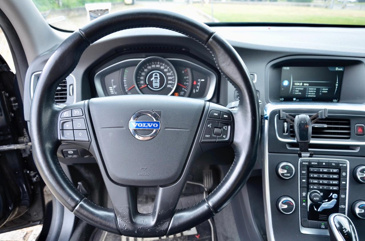 VOLVO S60 2.0 D3 KINETIC 136cv GEARTRONIC, UFF ITALIANA, SERVICE CON FATTURE, NAVI, BLUETOOTH, PERMUTE