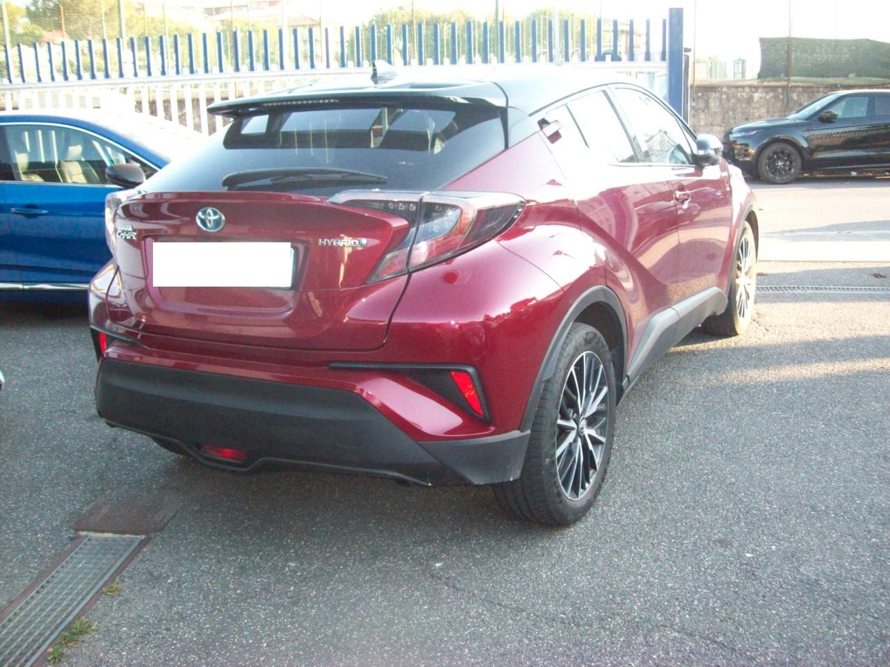 Toyota C-HR 1.8 Hybrid E-CVT Trend
