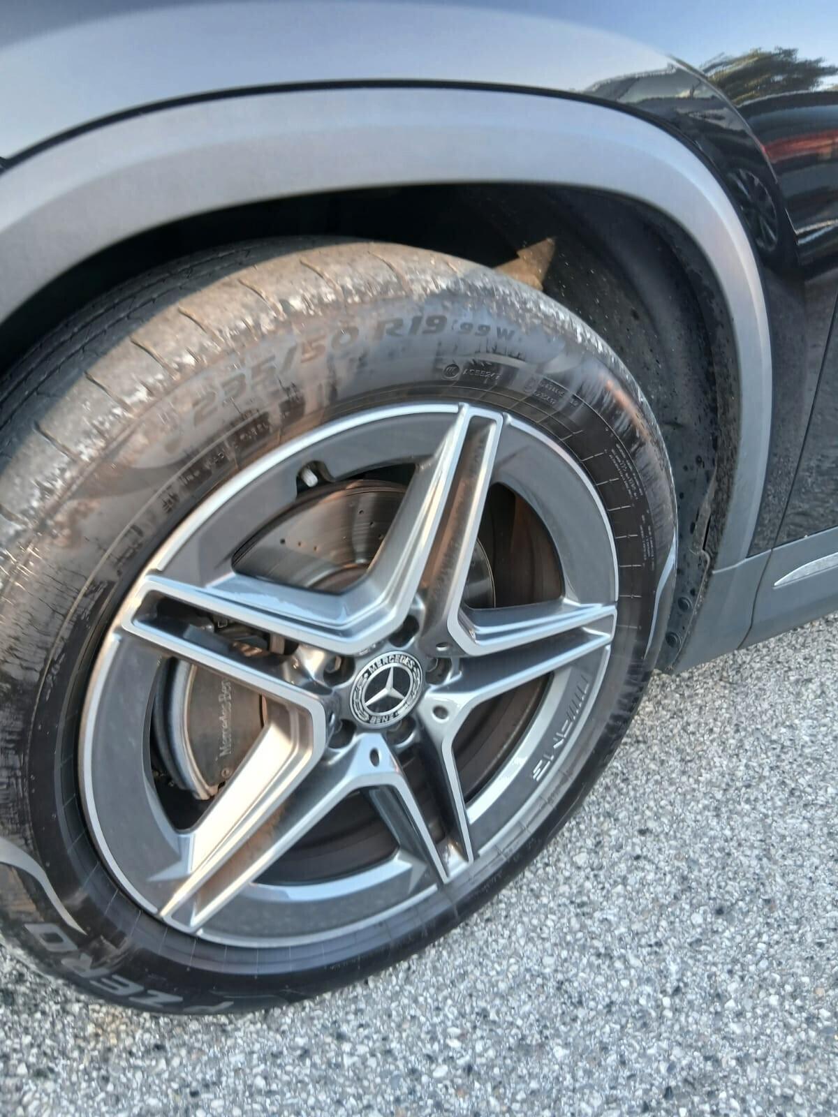 Mercedes-benz GLA 200 GLA 200 d Automatic Sport Plus POSSIBILITA' DI GARANZIA EUROPEA FINO A 60 MESI!!!