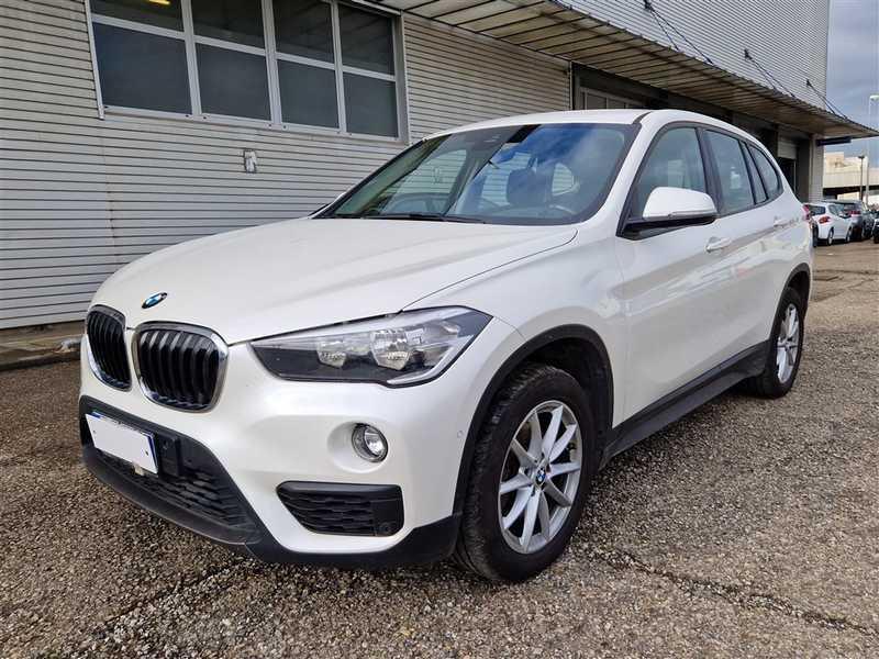 BMW X1 xDrive 18d Business Autom.