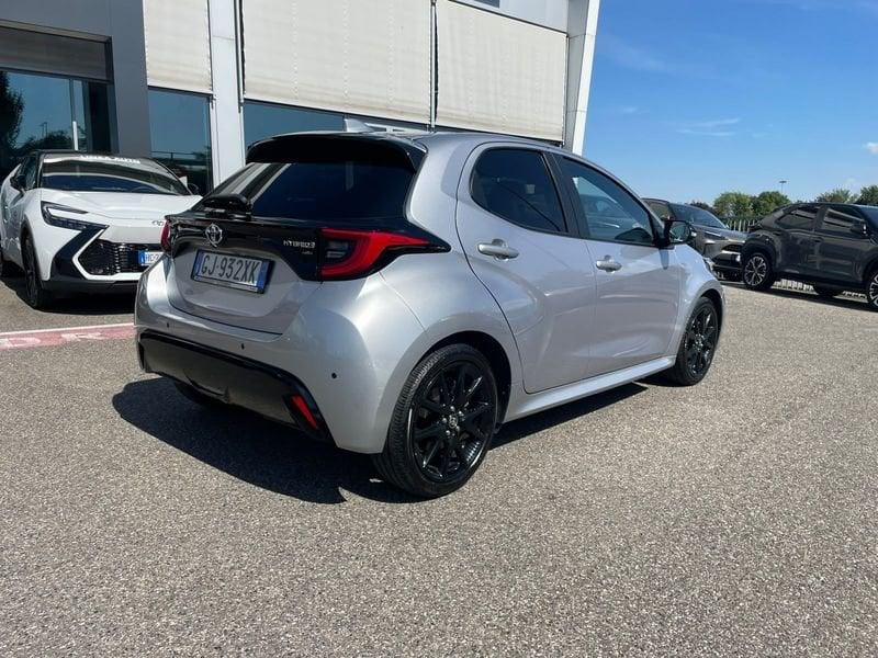 Toyota Yaris Hybrid Lounge MY22 GARANZIA FINO AL 2037