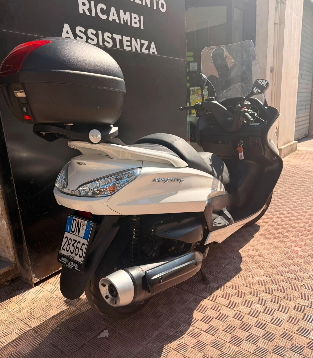 Yamaha Majesty 400