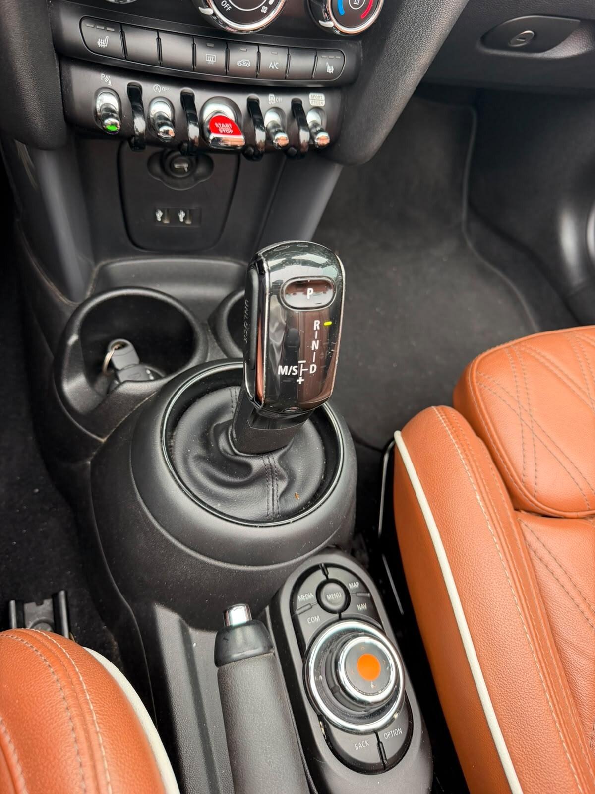 Mini 1.5 Cooper D Hype Cabrio