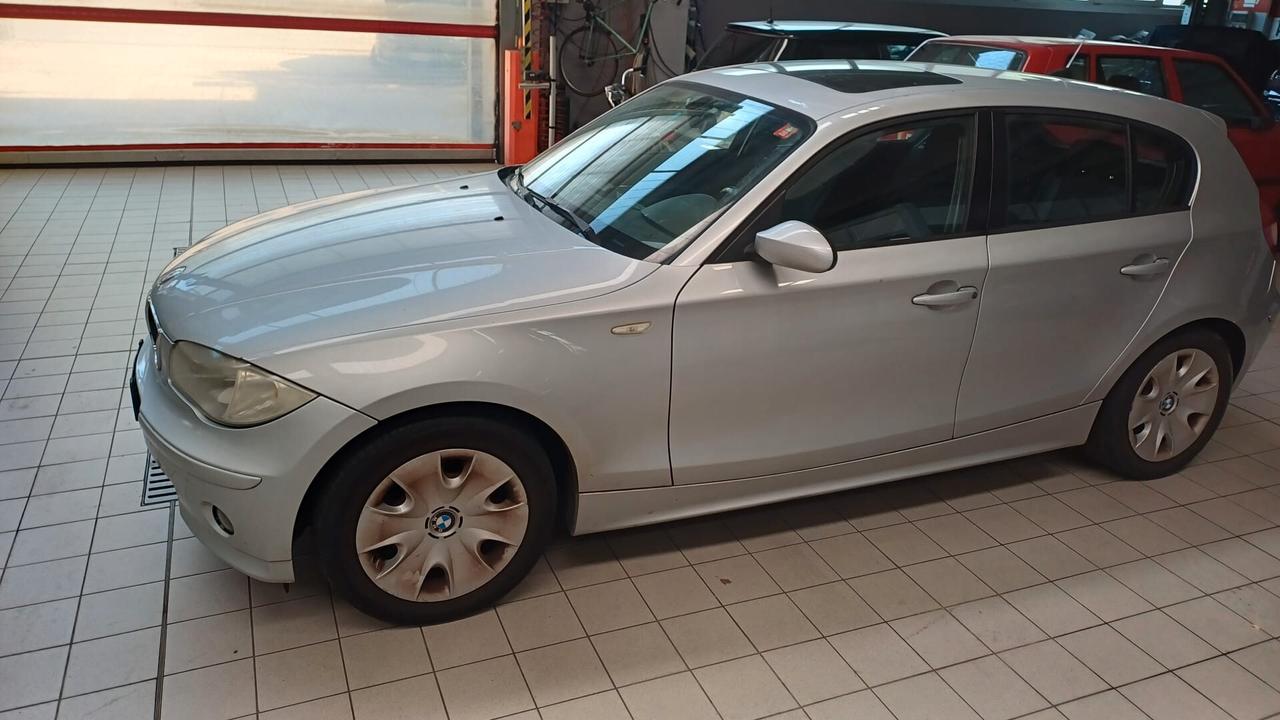 Bmw 120 120d cat 5 porte Attiva