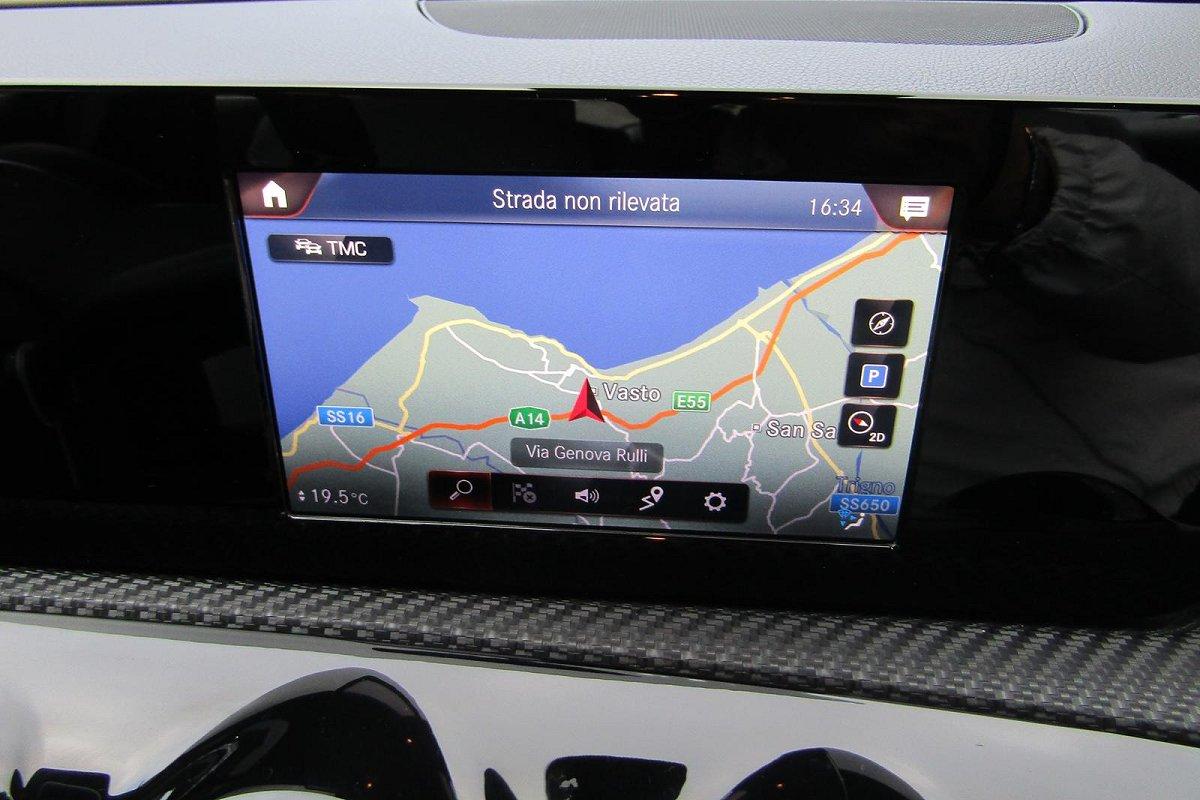 MERCEDES A 180 Automatic Business