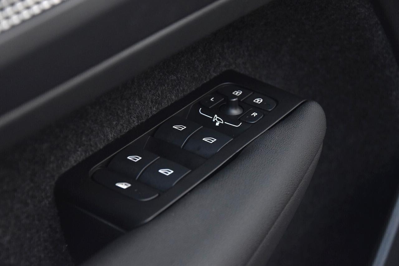 Volvo XC40 T5 Recharge Plug-in R-Design