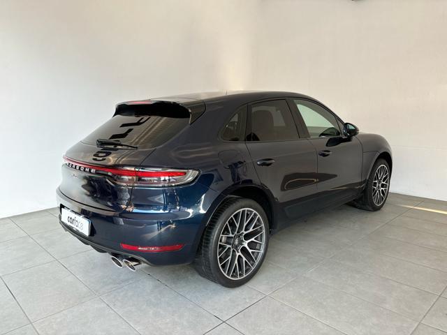 PORSCHE Macan 2.0