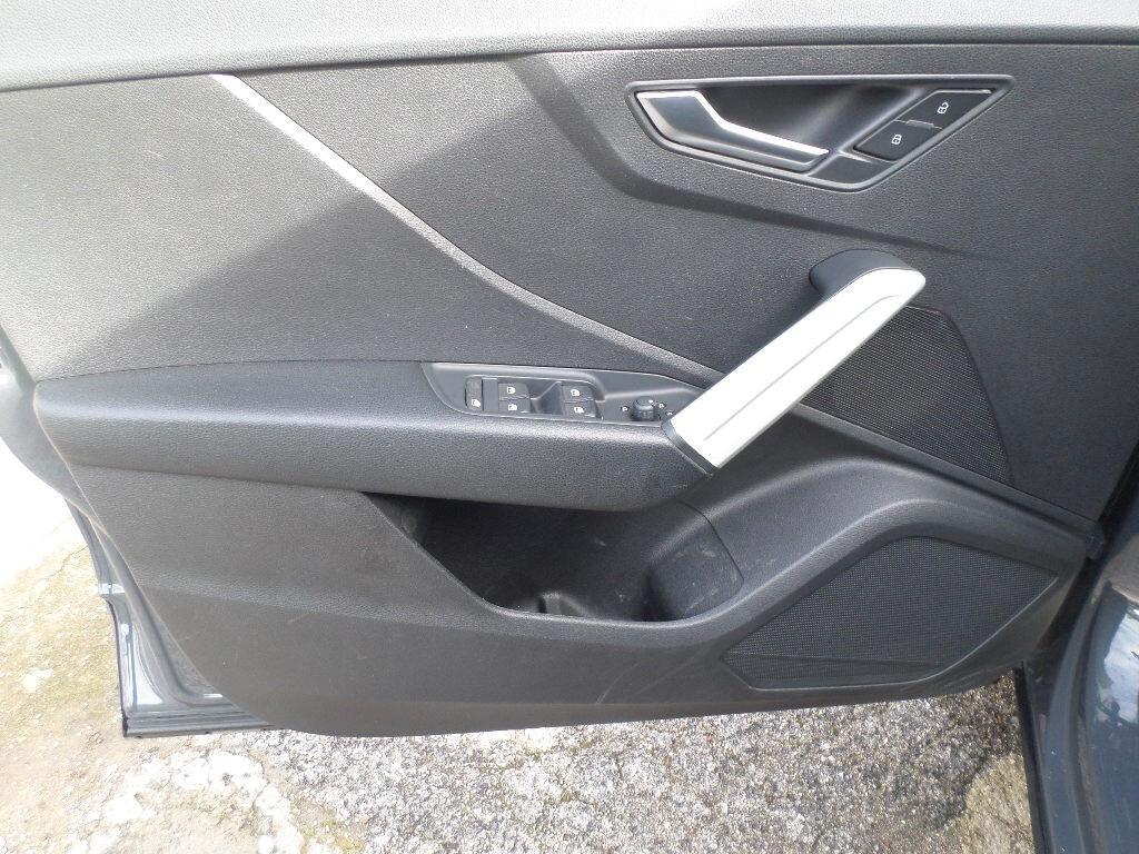 Audi Q2 30 TDI S tronic Business