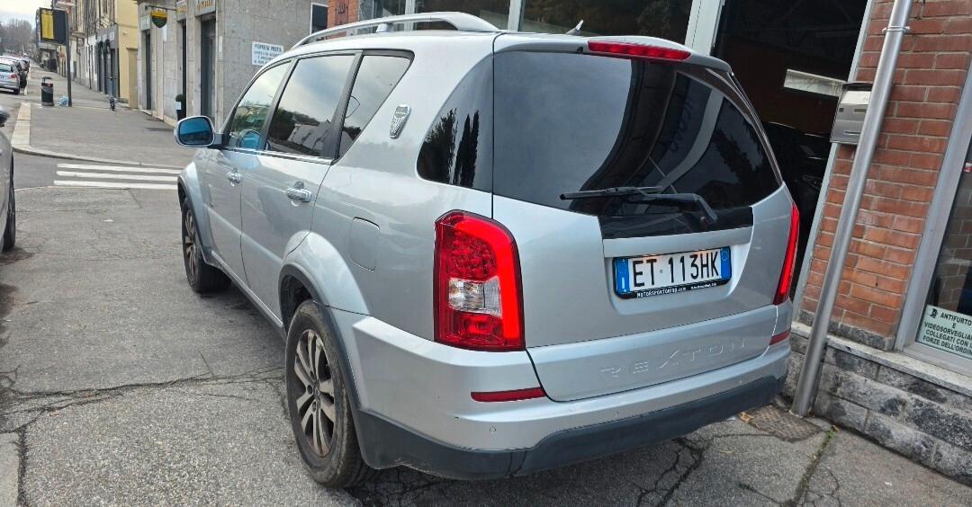 Ssangyong Rexton W 2.0 Xdi 4WD A/T Classy 7p