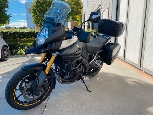 Suzuki V-Strom 1000