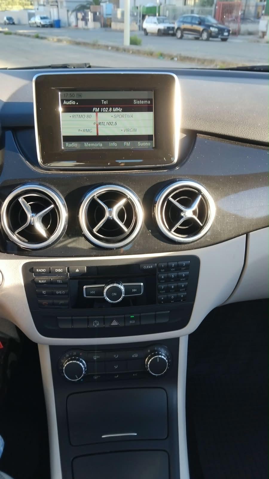 Mercedes-benz B 180 CDI Automatic Executive