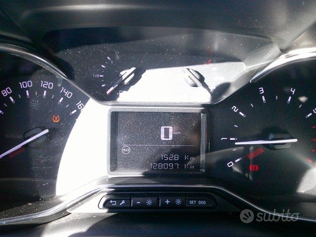 Citroen C3 Aircross 1.6 hdi 100cv versione shine