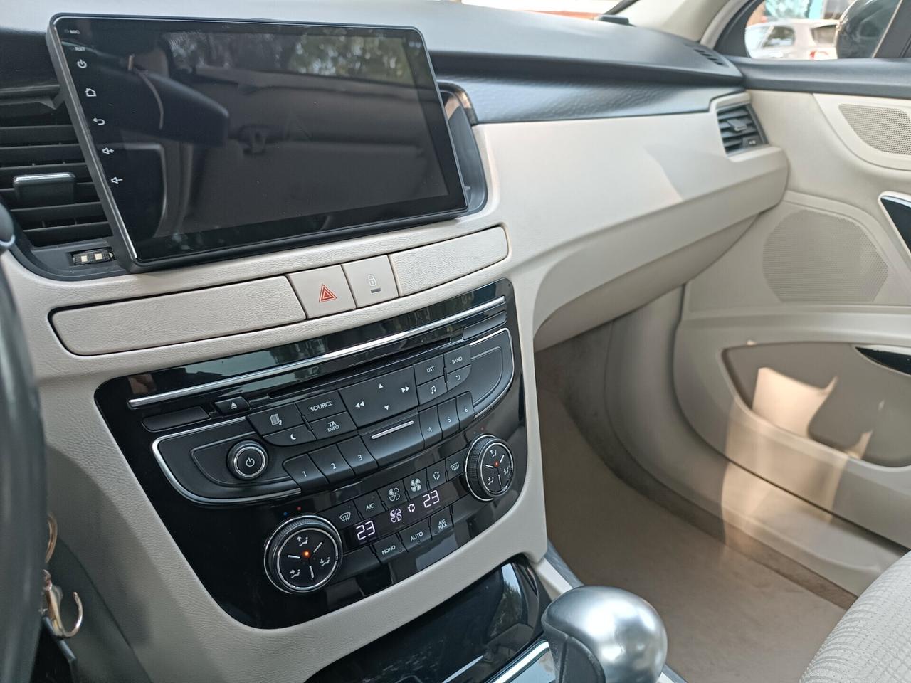 Peugeot 508 1.6 e-HDi 115CV cambio robotizzato S&S SW Access